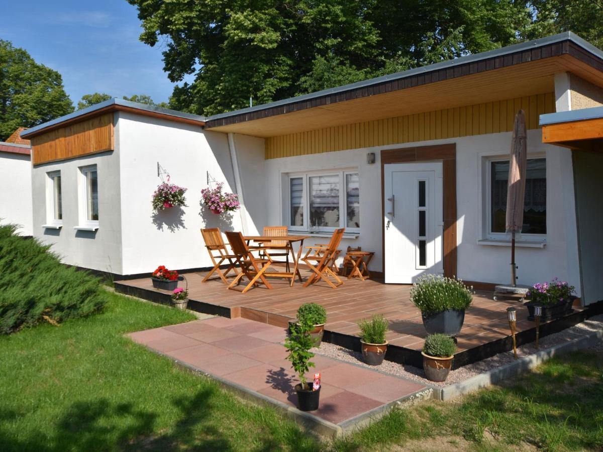 Bungalow In Boiensdorf With Fenced Terrace Buitenkant foto