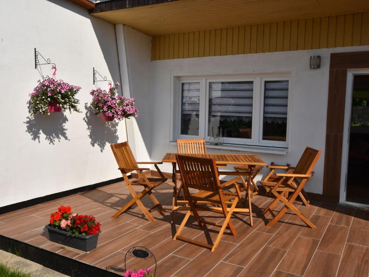 Bungalow In Boiensdorf With Fenced Terrace Buitenkant foto